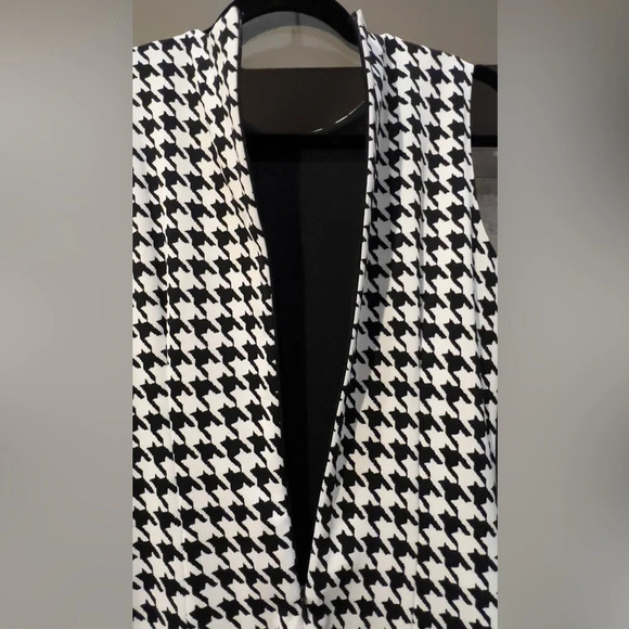 Michael MK size 2 black and white geometric print sleeveless low waist dress - Picture 11 of 13